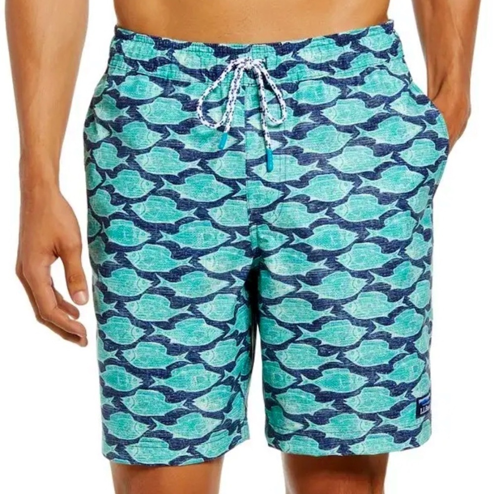 L.L. Bean Vacationland Stretch Swim Trunks - Ocean Jade Fish Size Large